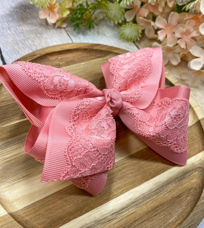 Chantilly Lace Classic Hair Bow